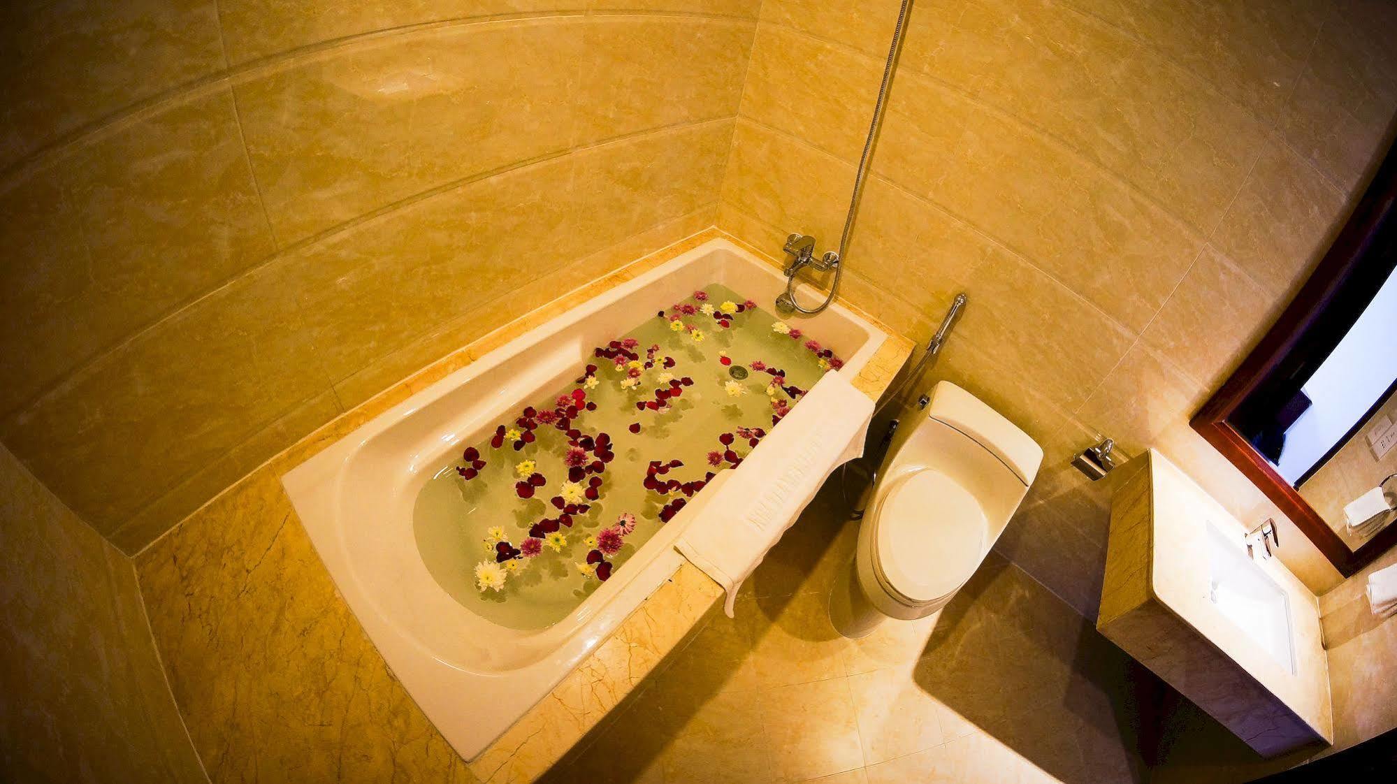 Nha Trang Palace Hotel Dış mekan fotoğraf